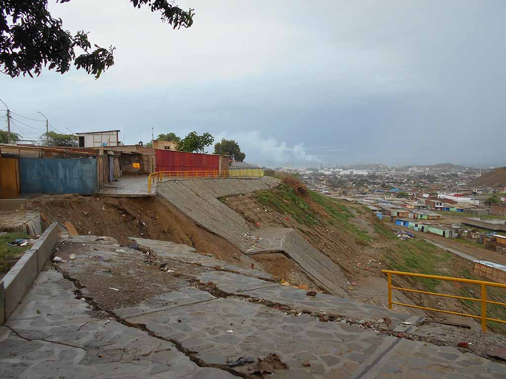 derrumbe muro1