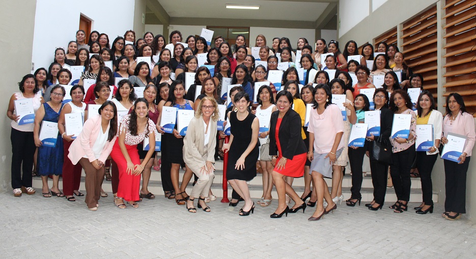 Lideresas emprendedoras formadas por Belcorp