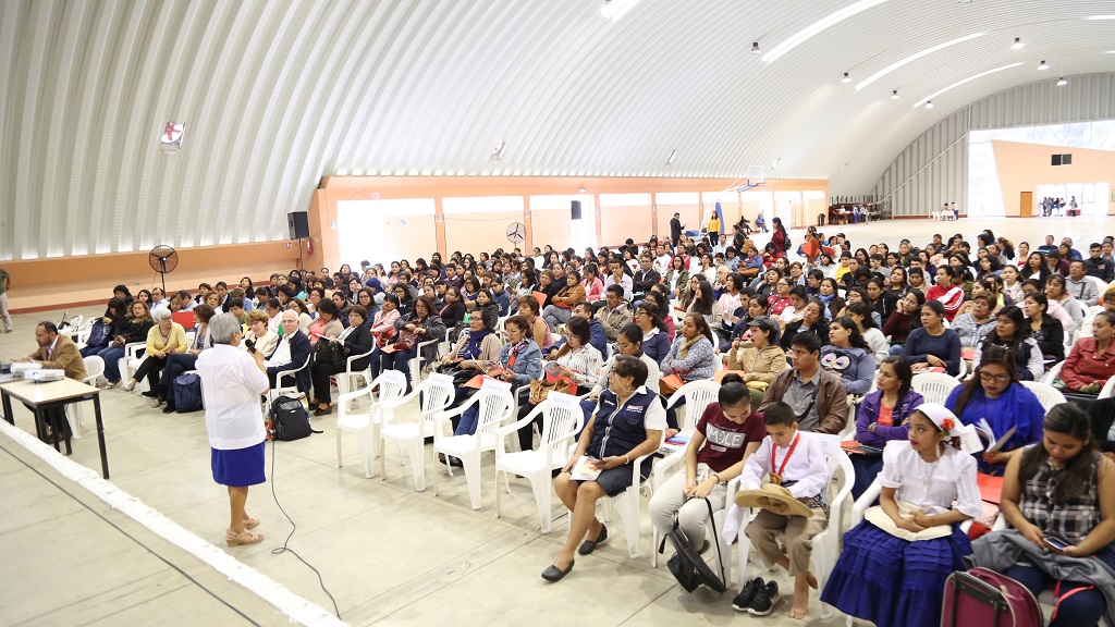 Realizan curso para abordaje de niños con necesidades educativas especiales