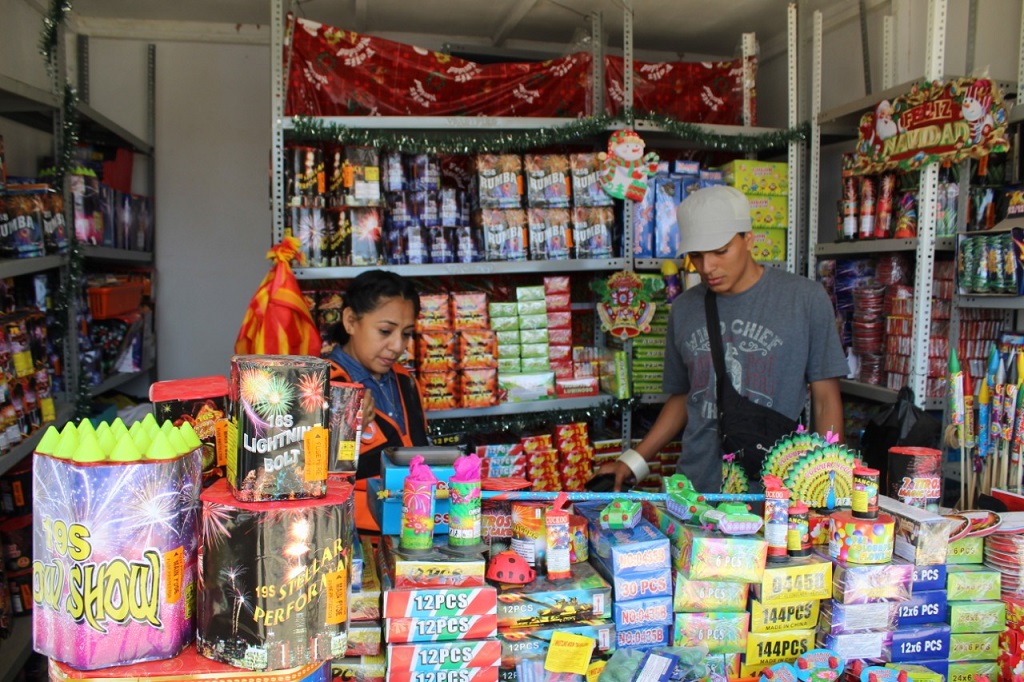 Piura: Sucamec, Udex y Bombertos realizan operativo por venta de productos pirotécnicos