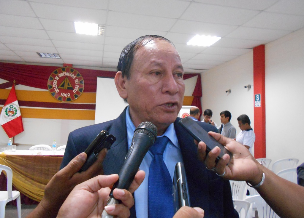 Jose Vitonera Infante, alcalde de Talara