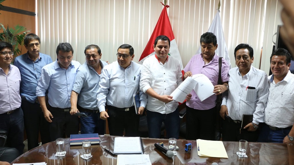 Alcaldes y Gobernador de Piura