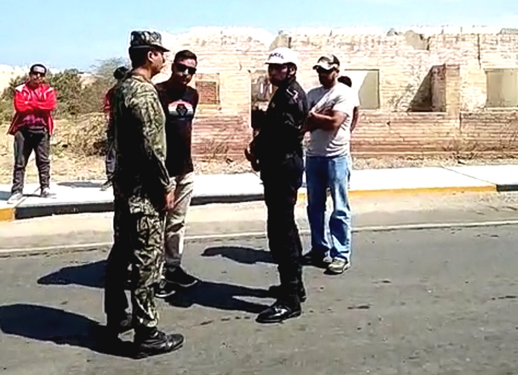 Personal Policial Lobitos