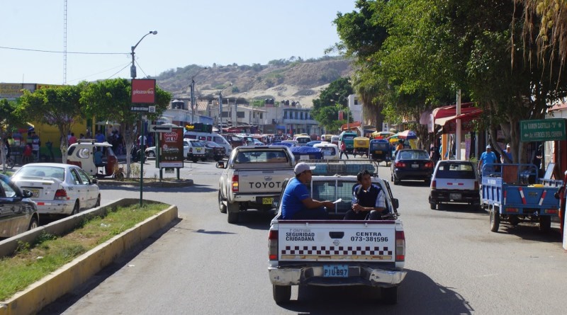 Piden a transportistas regularizar documentos para servicio público