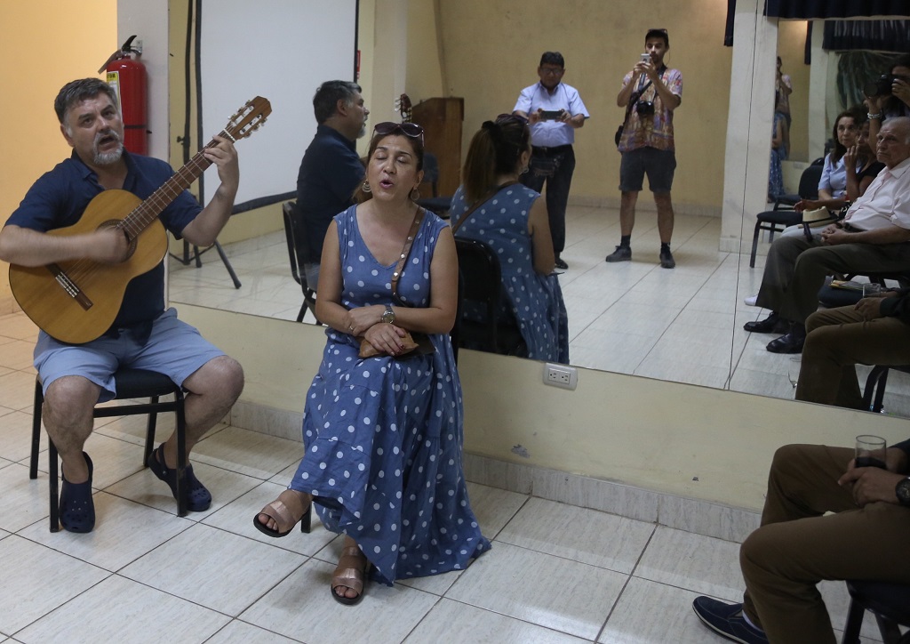 Virginia Bussenius Risco y.Leonardo Alarcón en Piura
