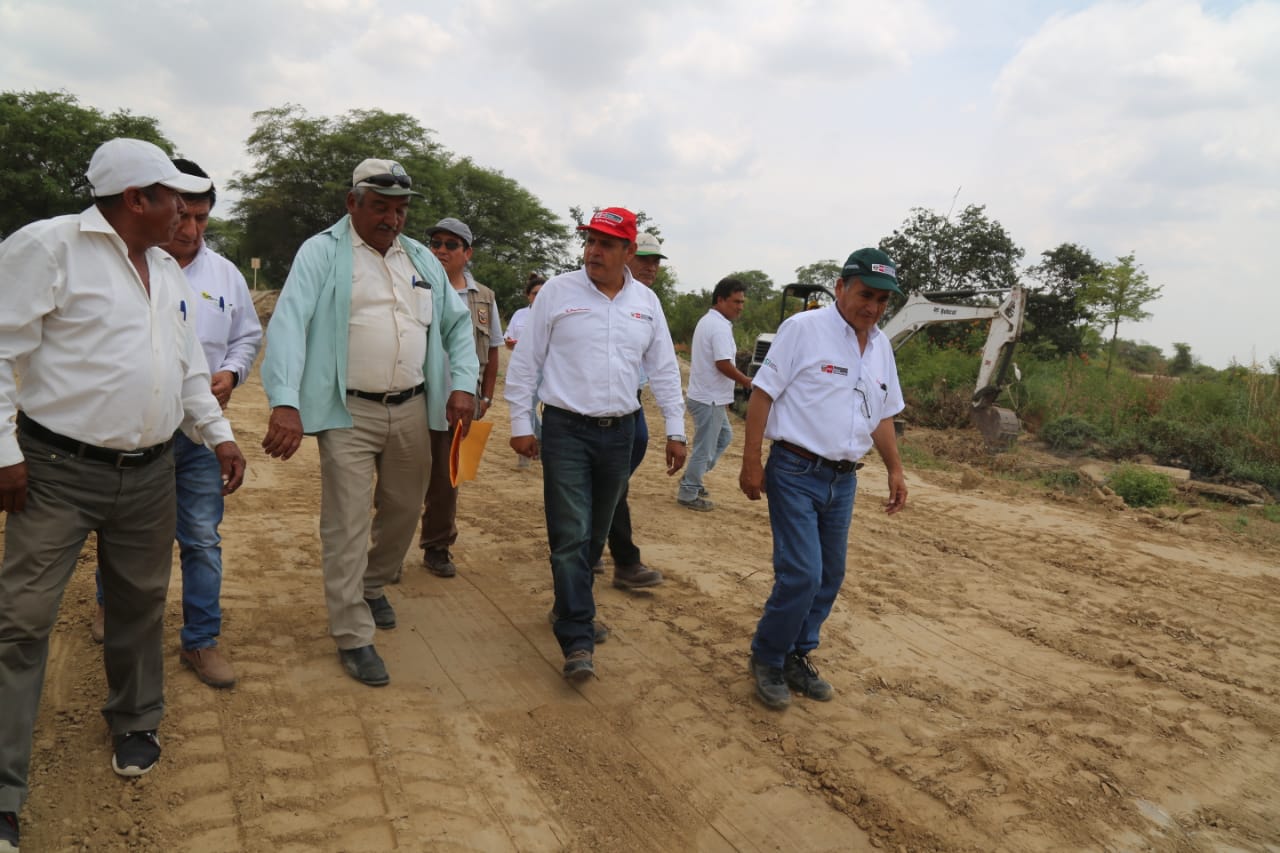 Visita Ministro Agricultura Gustavo Mostajo