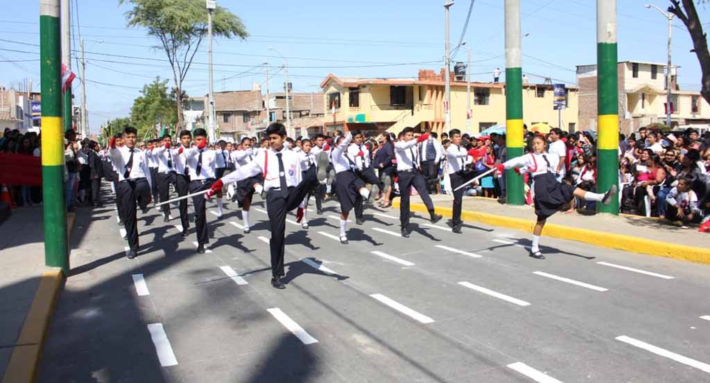 desfile fiestas patrias castilla 4