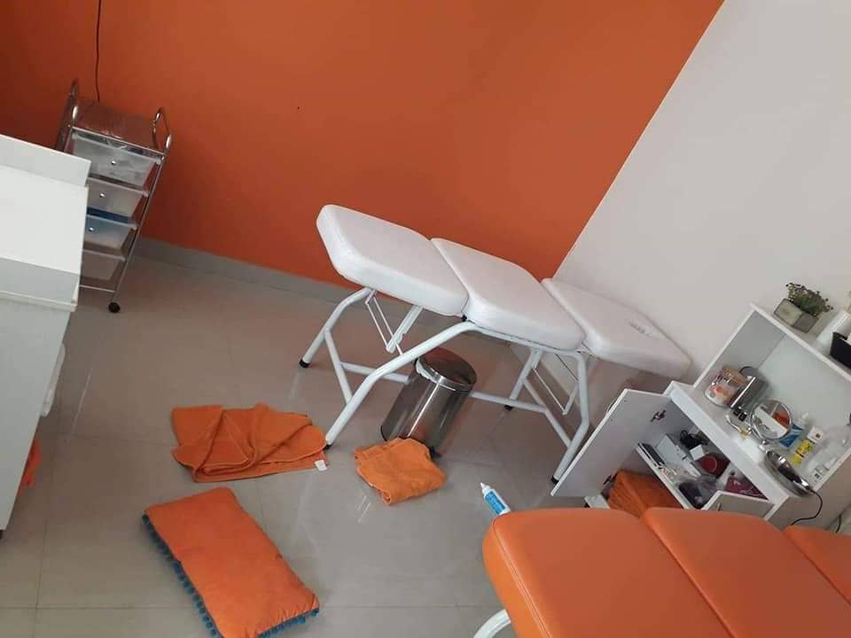 Roban equipos médicos en centro de estética de Piura
