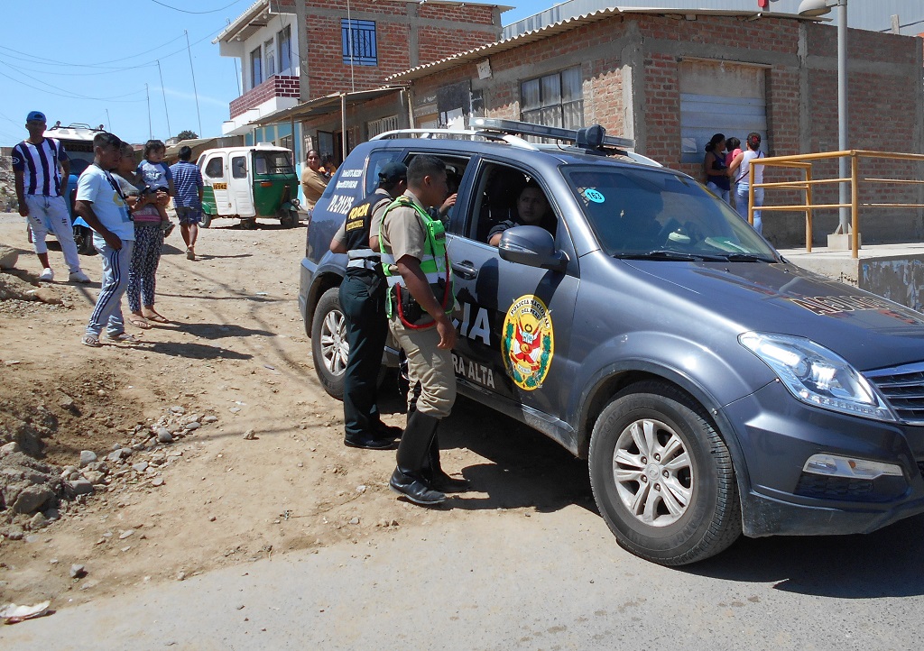 Personal policial detuvo a los presuntos implicados
