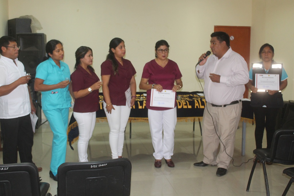 Reconocimiento personal salud Morropon