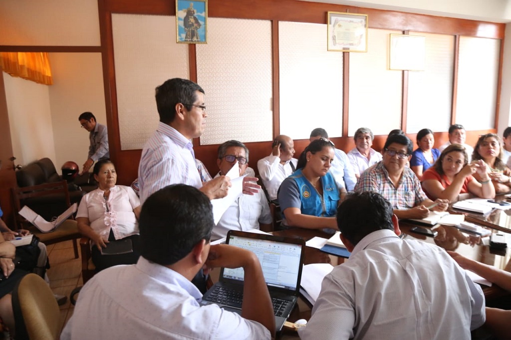 Reunion determinacion inicio clases para el 11 de marzo