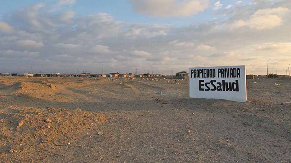 terreno para hospital essalud talara