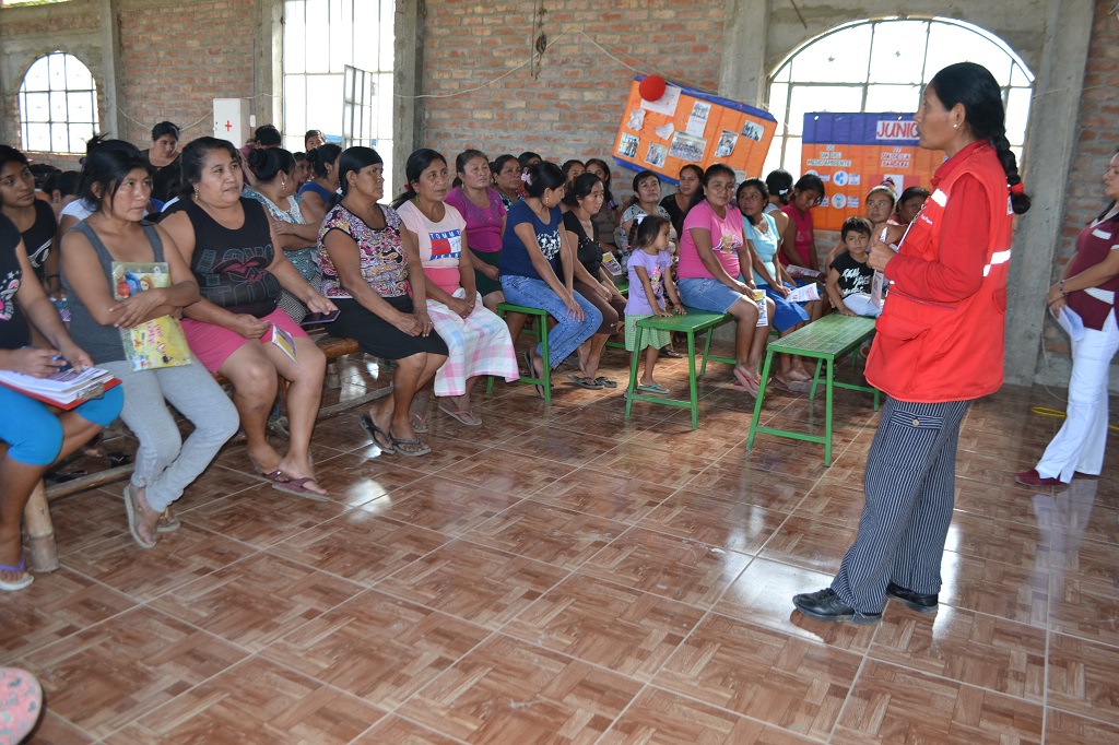 Piura: beneficiarios de programa Juntos capacita en educación financiera