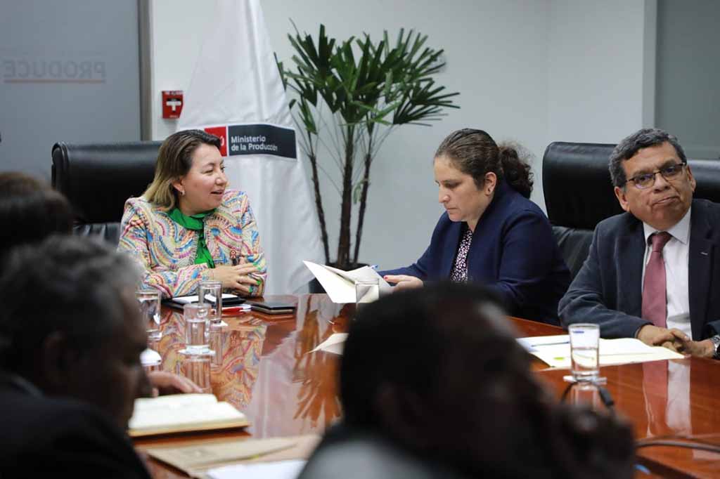 reunion ministra