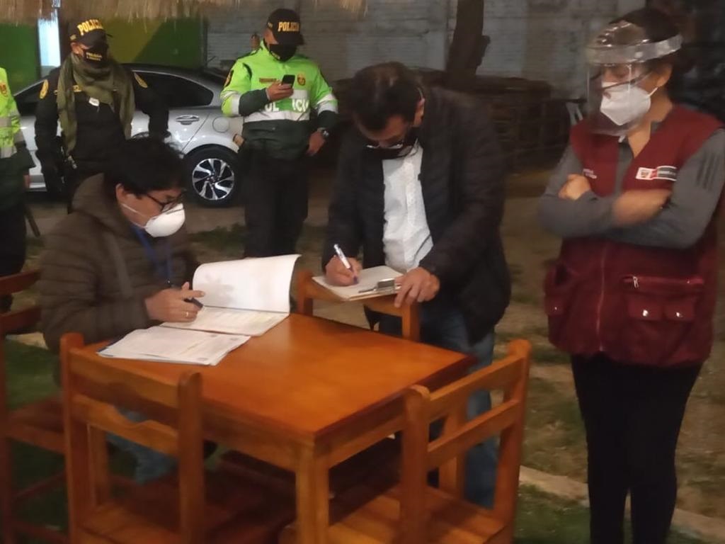 Piura: clausuran bares por incumplimiento de protocolos sanitarios en Catacaos