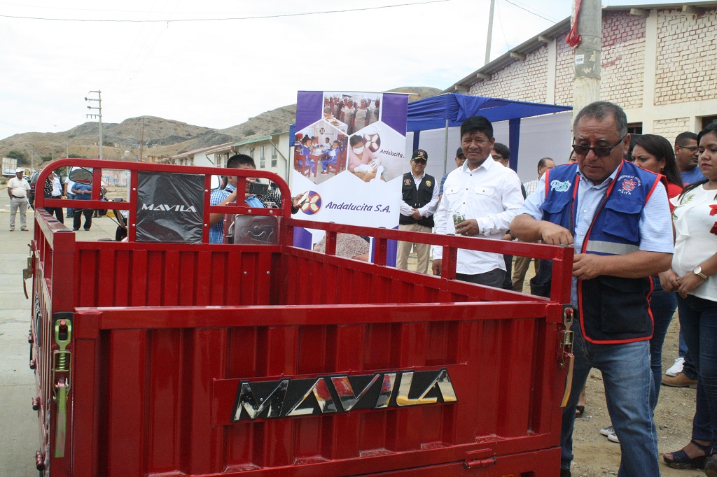 Paita: centro poblado de Yacila refuerza servicio de recojo de basura y limpieza