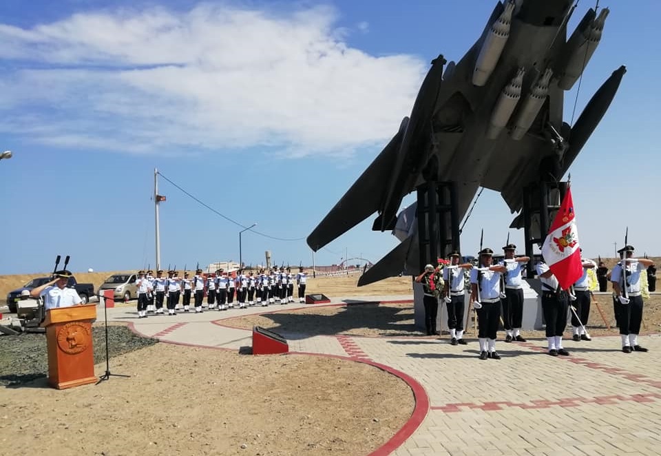 Talara homenaje1