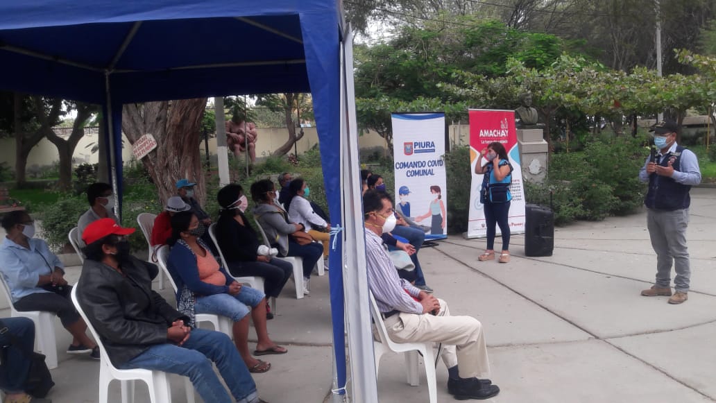 Ponen en riesgo a personas vulnerables al concentrarlas en Biblioteca Municipal de Piura