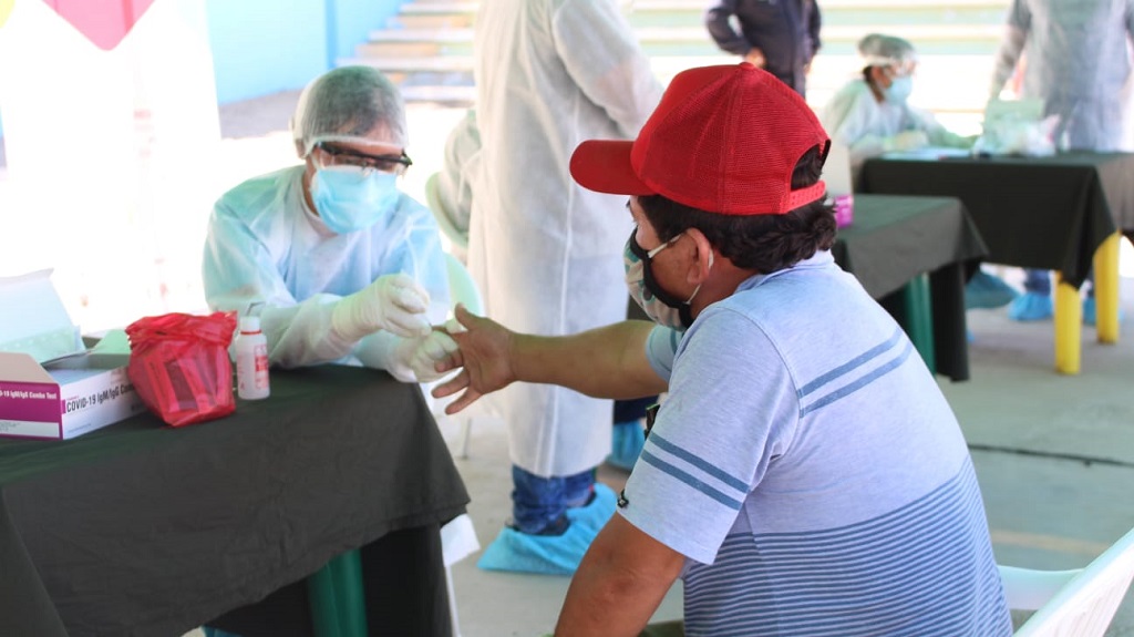 Equipos de Respuesta Rápida del Gobierno Regional realizaron prueba de diagnóstico en Pachitea y Chiclayito