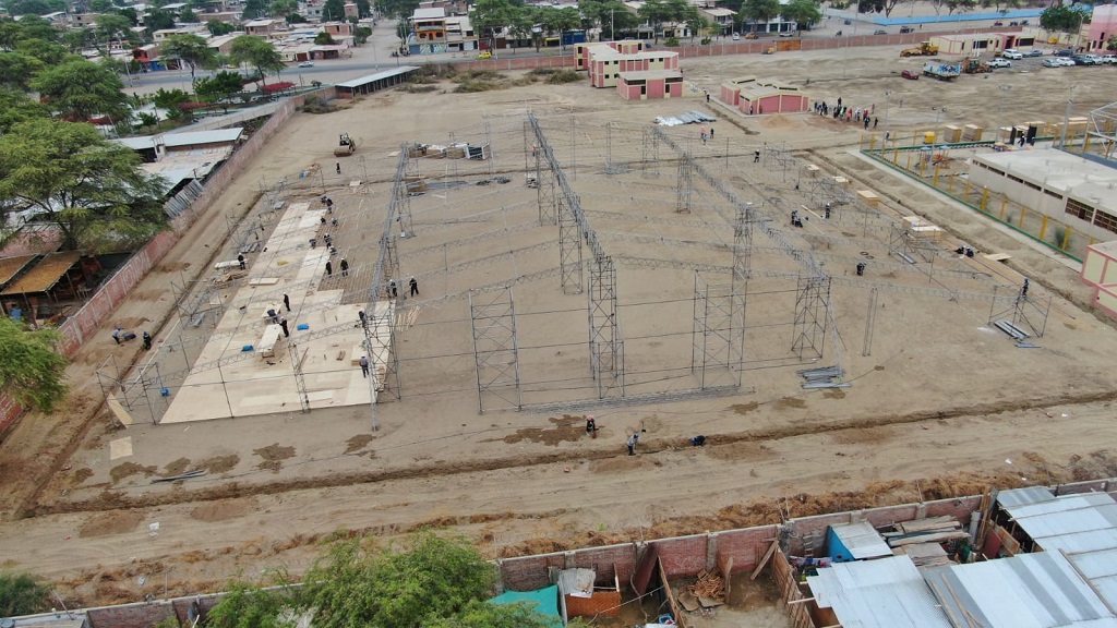 Autoridades satisfechas con el avance de la instalación del hospital temporal COVID-19 en Piura y Sullana