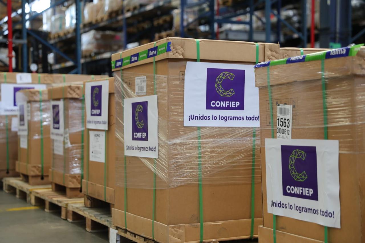 Confiep entregó 100 ventiladores mecánicos para establecimientos de salud del país