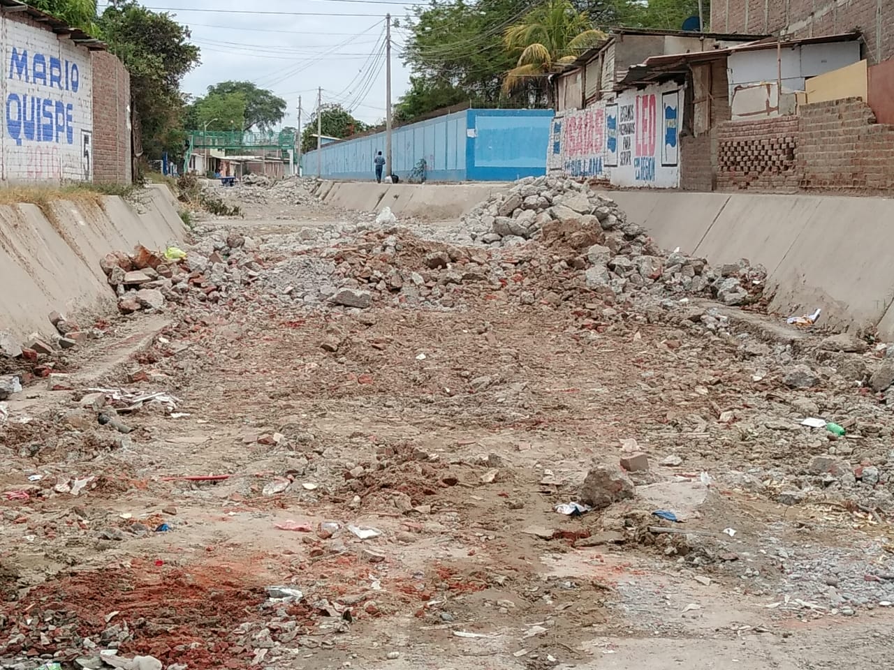 Canal Via Destruido 01