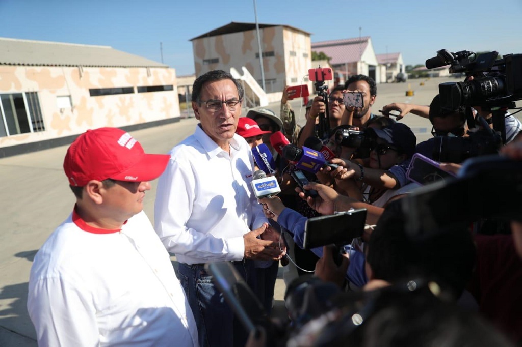 Martin Vizcarra en visita a la región Piura