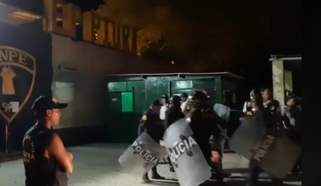 Motin en Penal Río Seco
