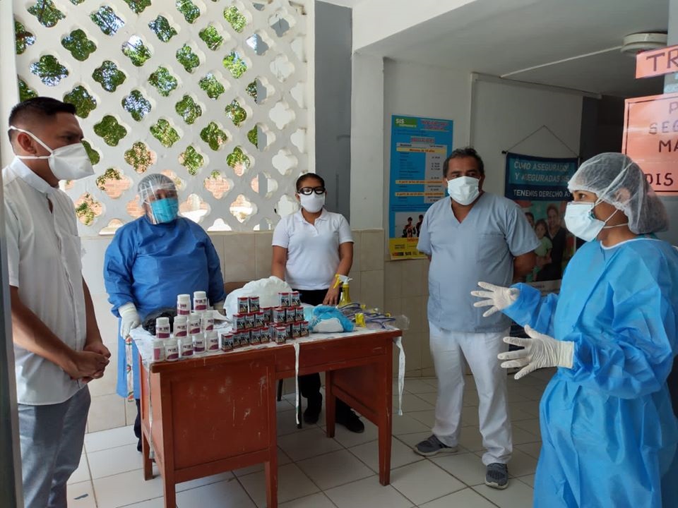 Ayuda a establecimientos de salud