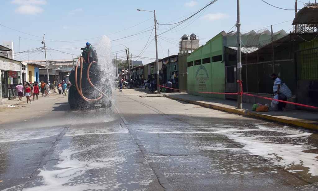 desinfectan complejo mercados
