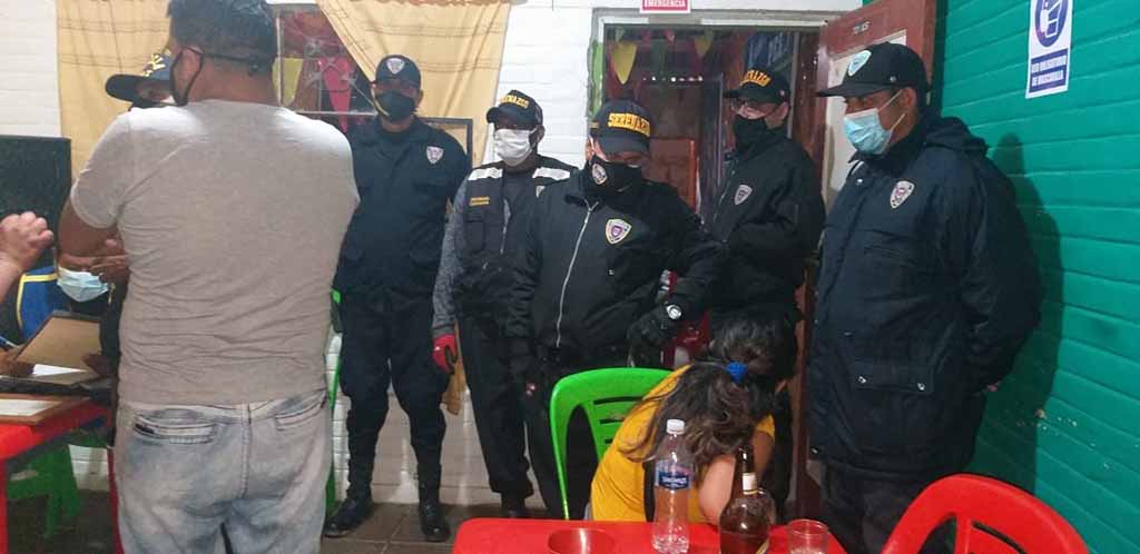 intervienen a personas en talara