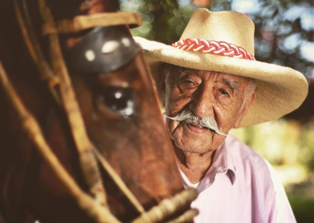 El charro requena