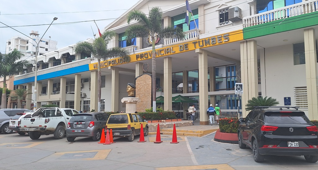 Municipalidad de Tumbes 01