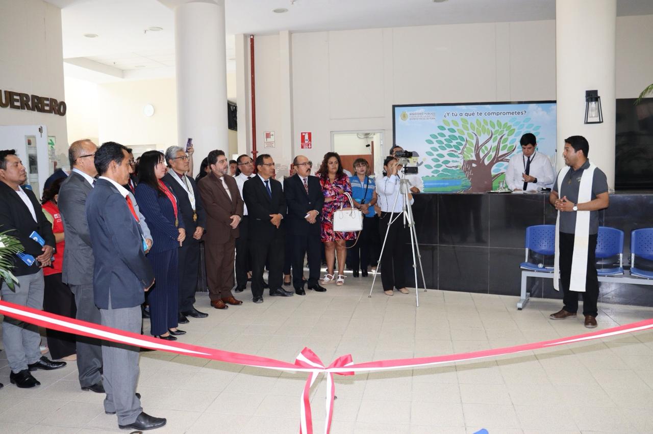 inauguran sala 1