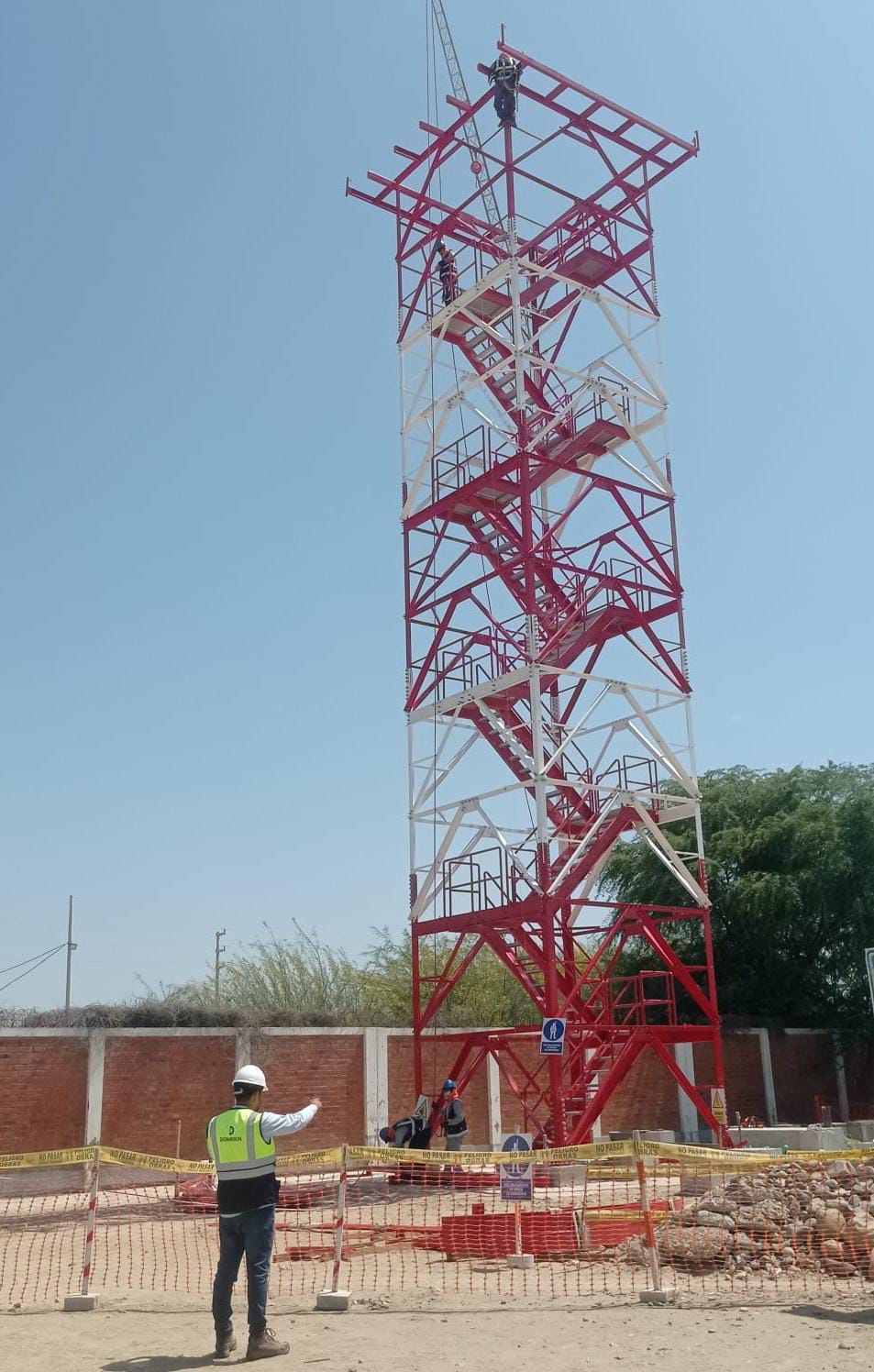 Radar instalacion torre 02