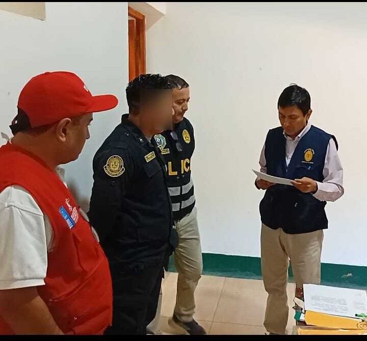 detienen a policias Piura