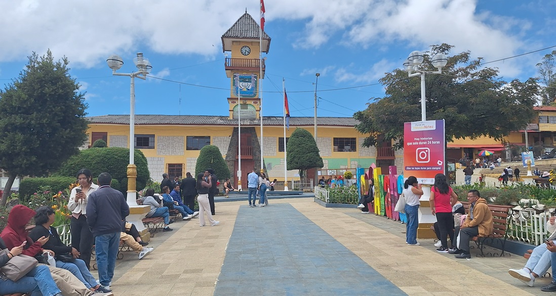 Visita Ayabaca 28092025 06