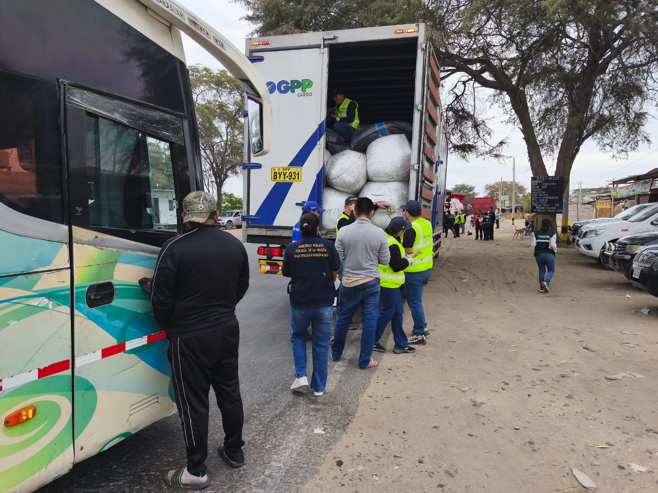 incautan explosivos 1