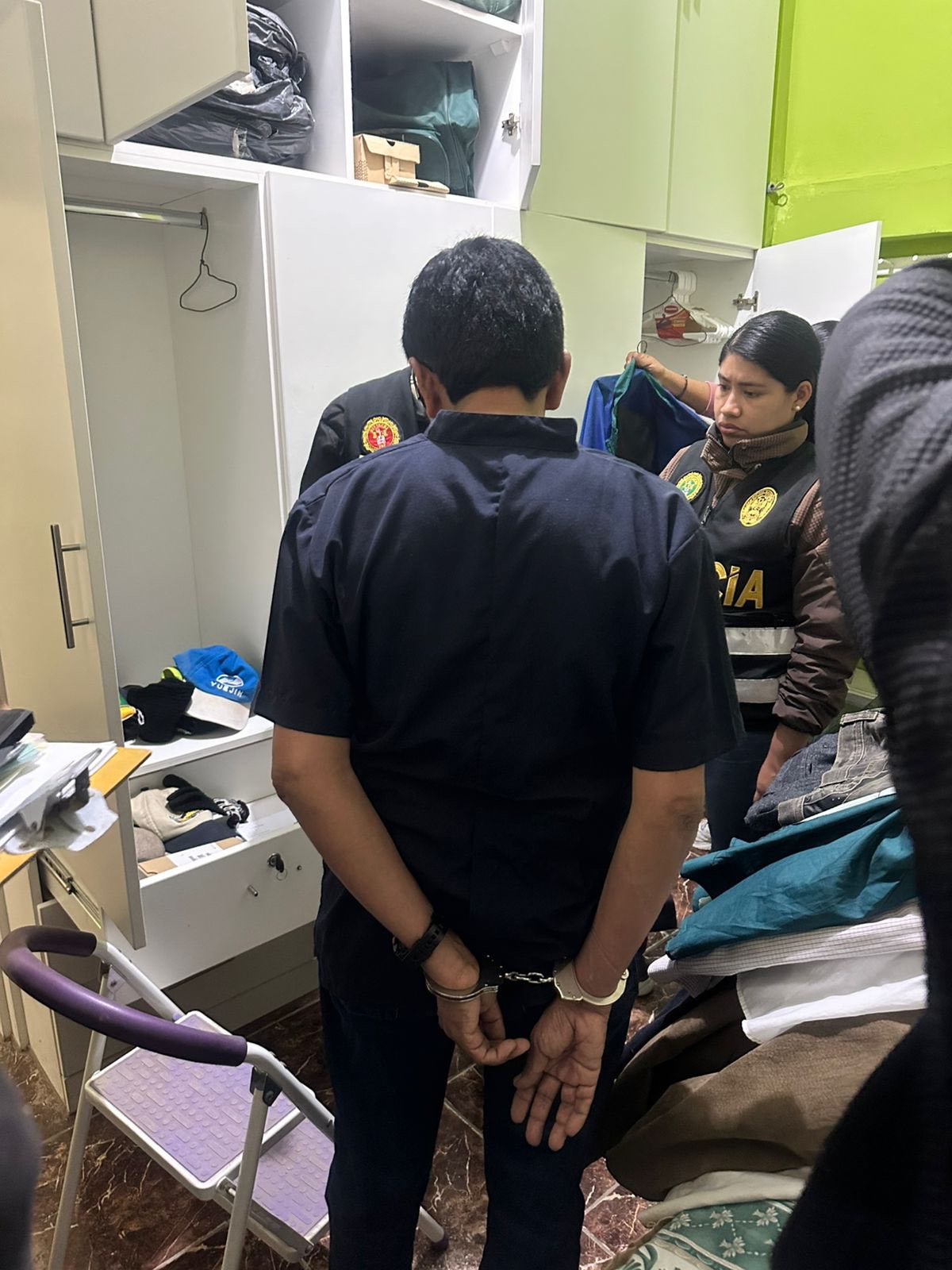 detienen a medico1