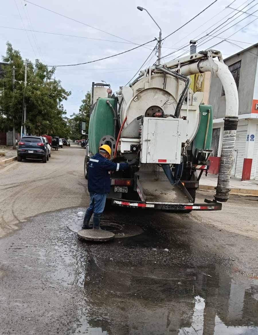 retiran basura de busones 1