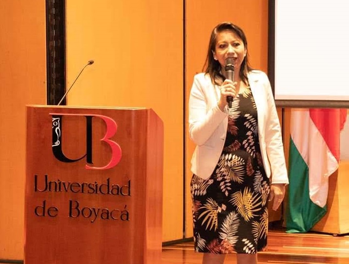 Rosa Castro Tezen participó en certamen internacional