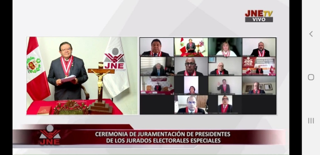 Jorge Luis Salas Arenas en juramentación