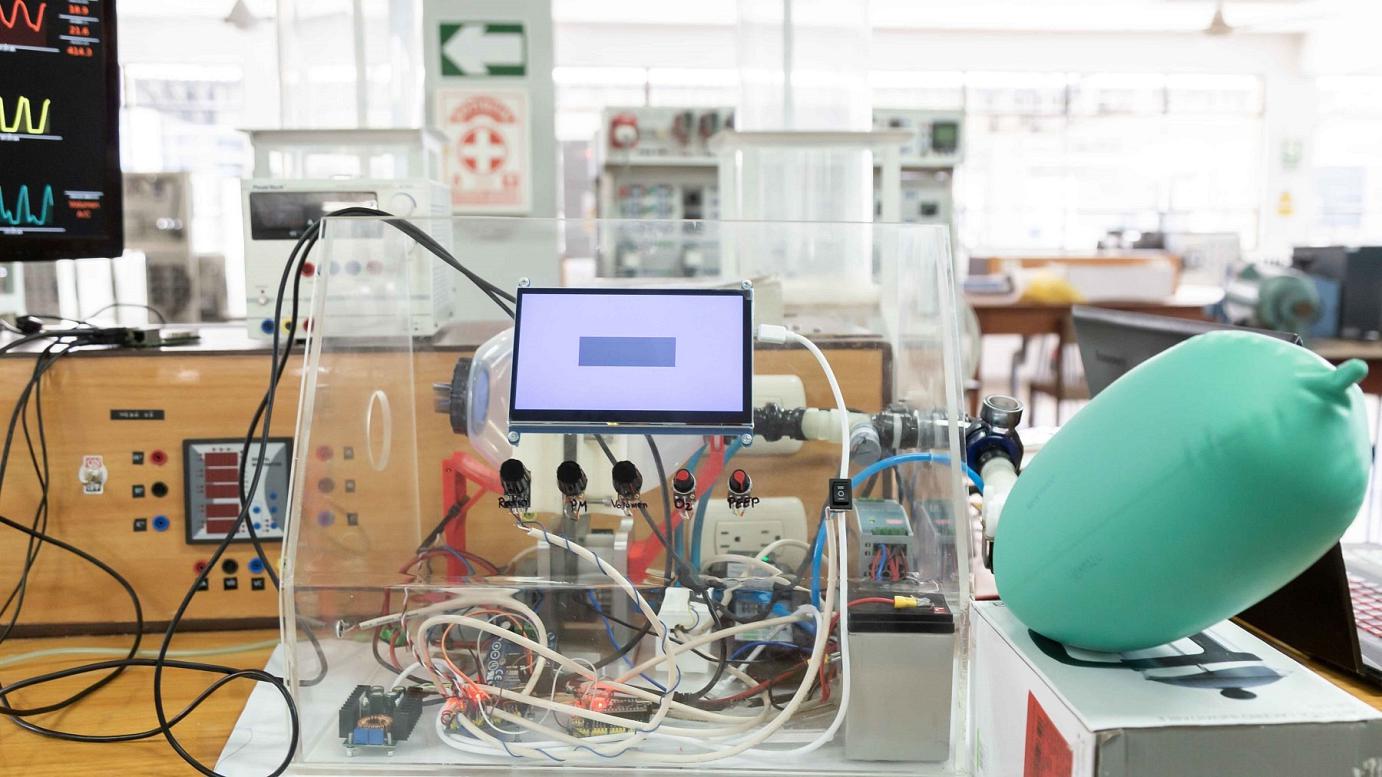 Aprueban prototipo de respirador artificial fabricado por Udep
