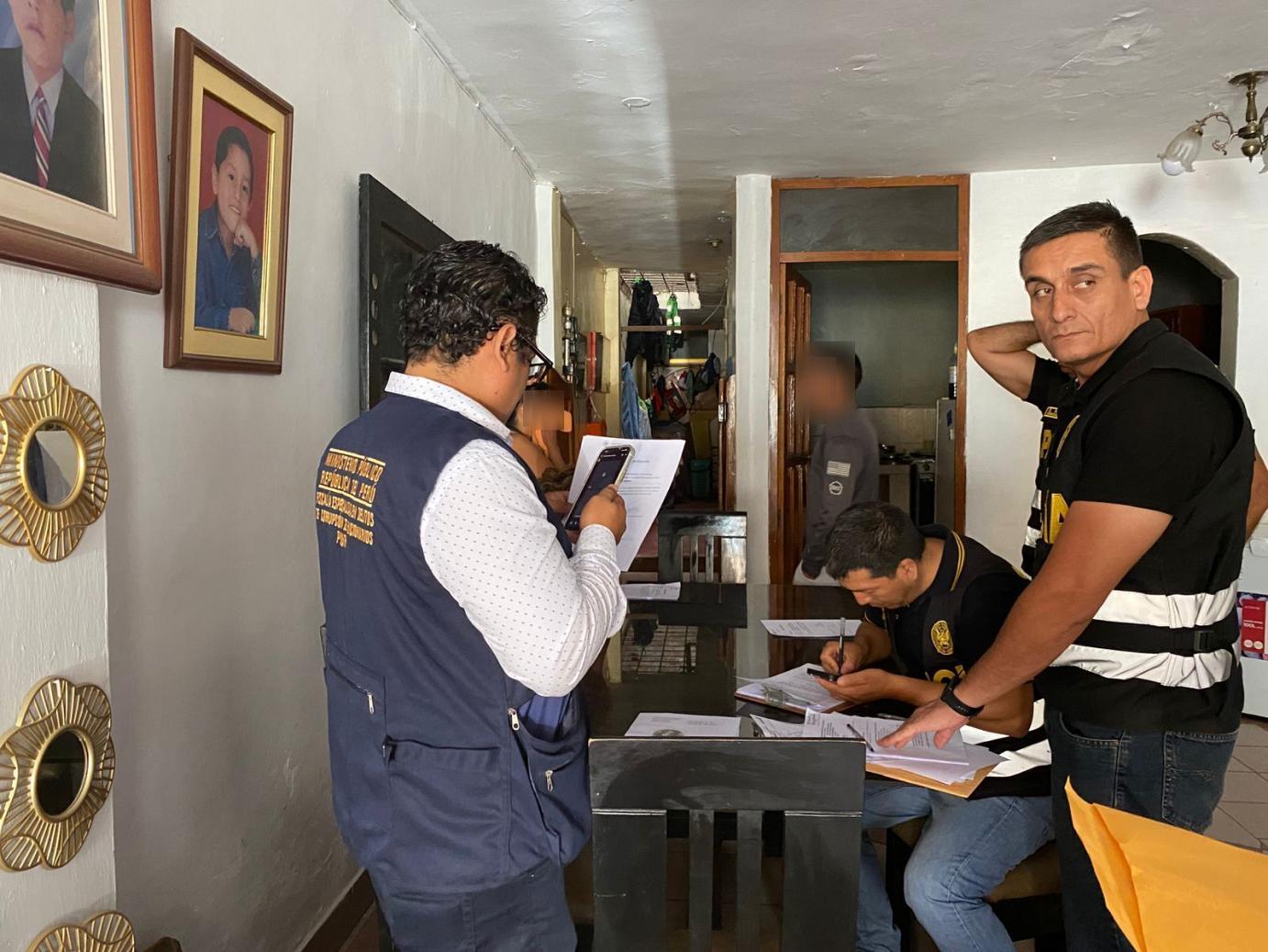 allanamiento a policias1