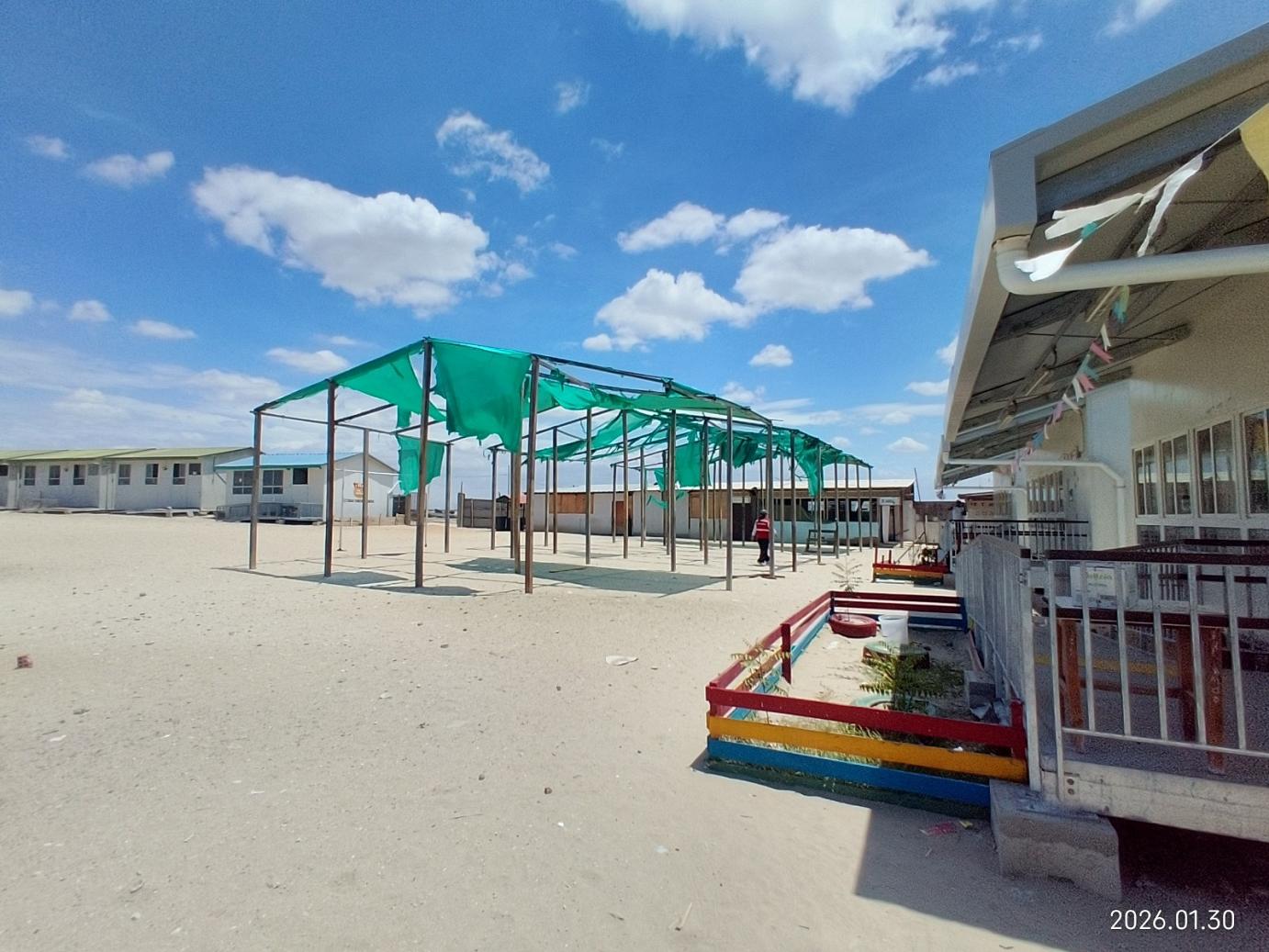 no cuenta con mobiliario1