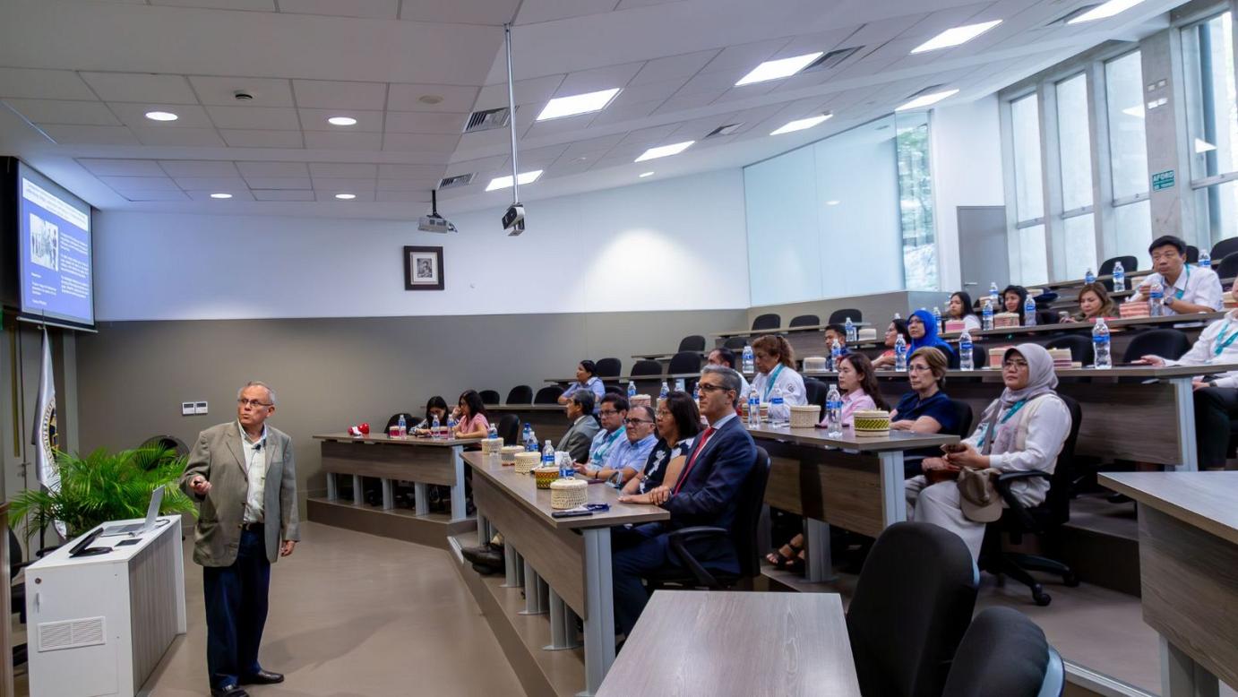 delegaciones apec visitan1