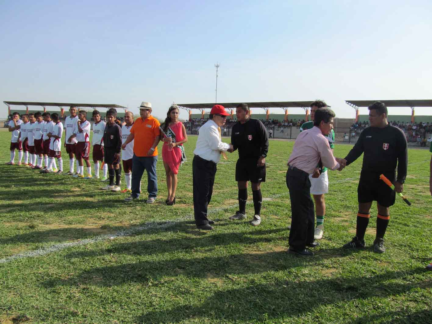 inauguracion estadio lancones4