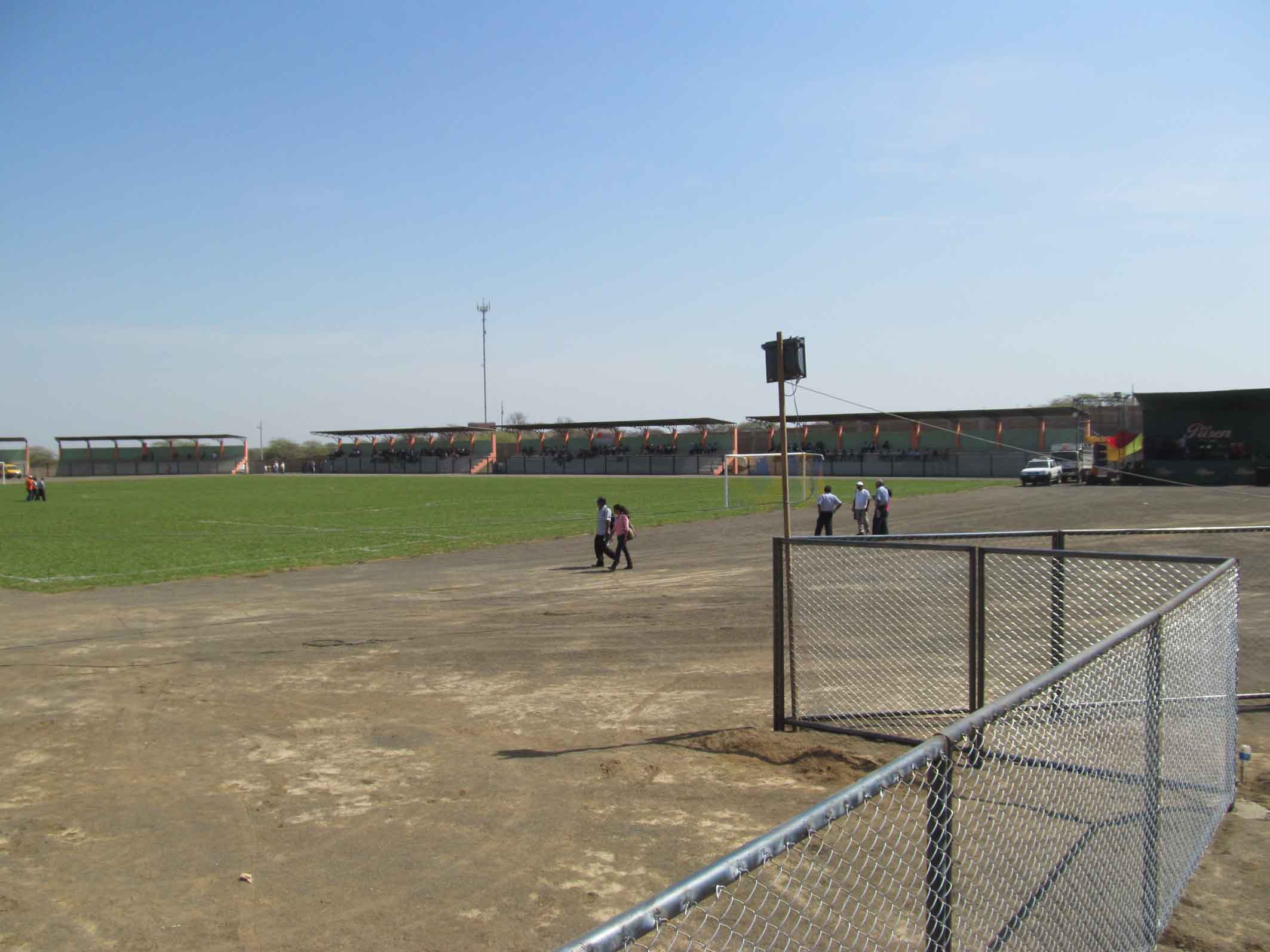 inauguracion estadio lancones5