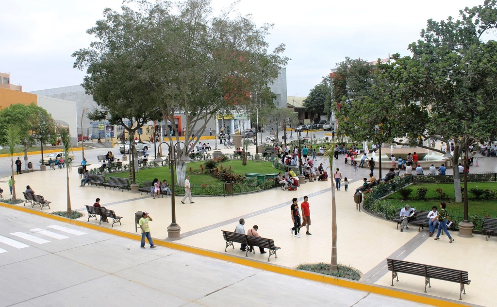 plaza-armas-sullana-remodelada
