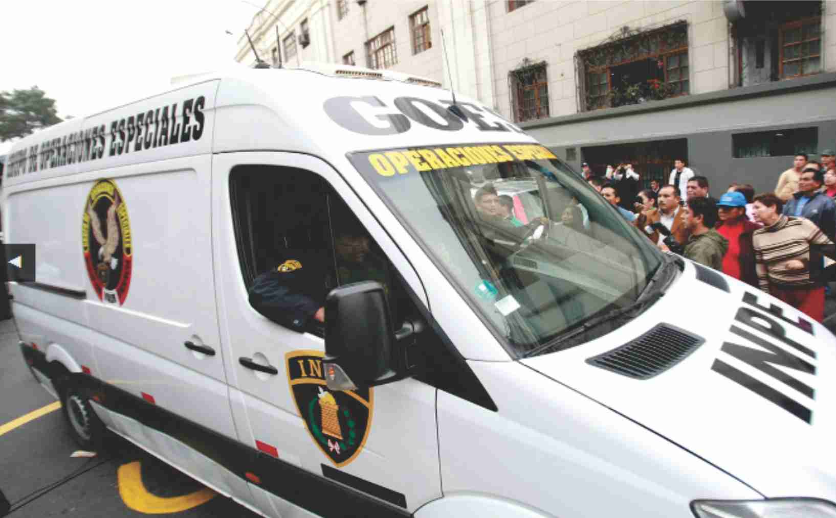 alvarez recluido